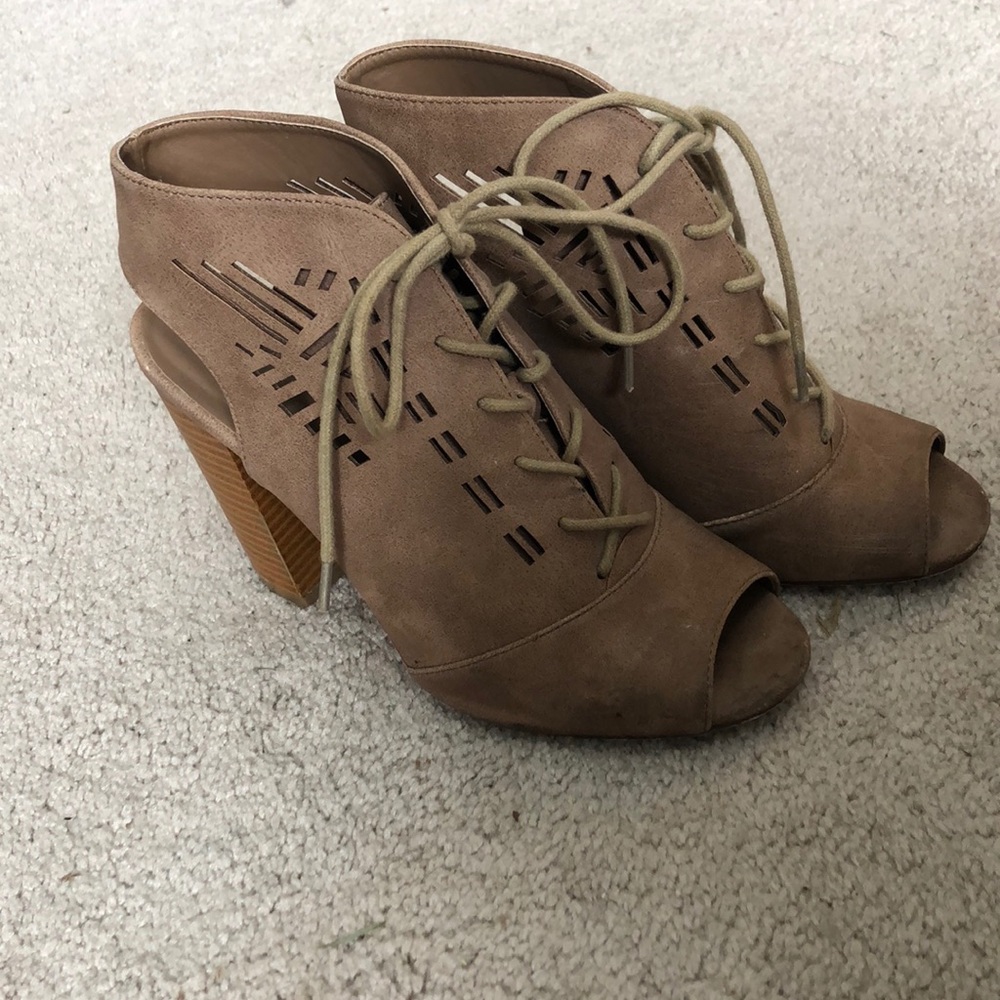 Lace up block heels